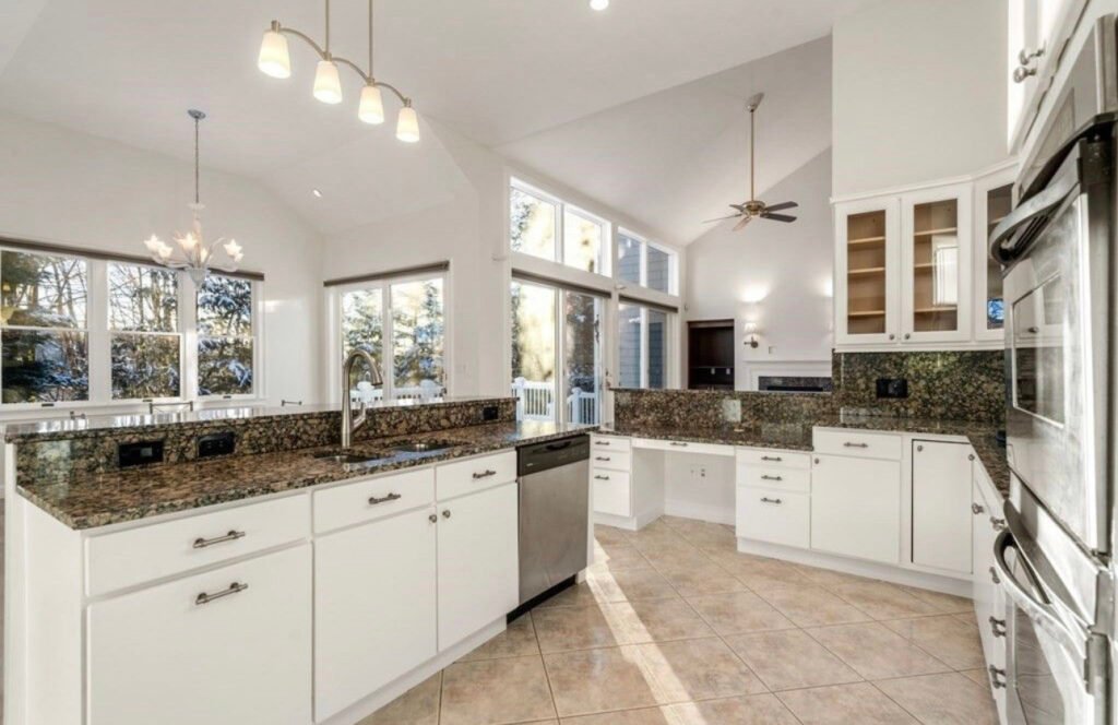 How Long Does Cabinet Paint Last In High Use Kitchens? 2026 Guide 12 interior cabinet painting